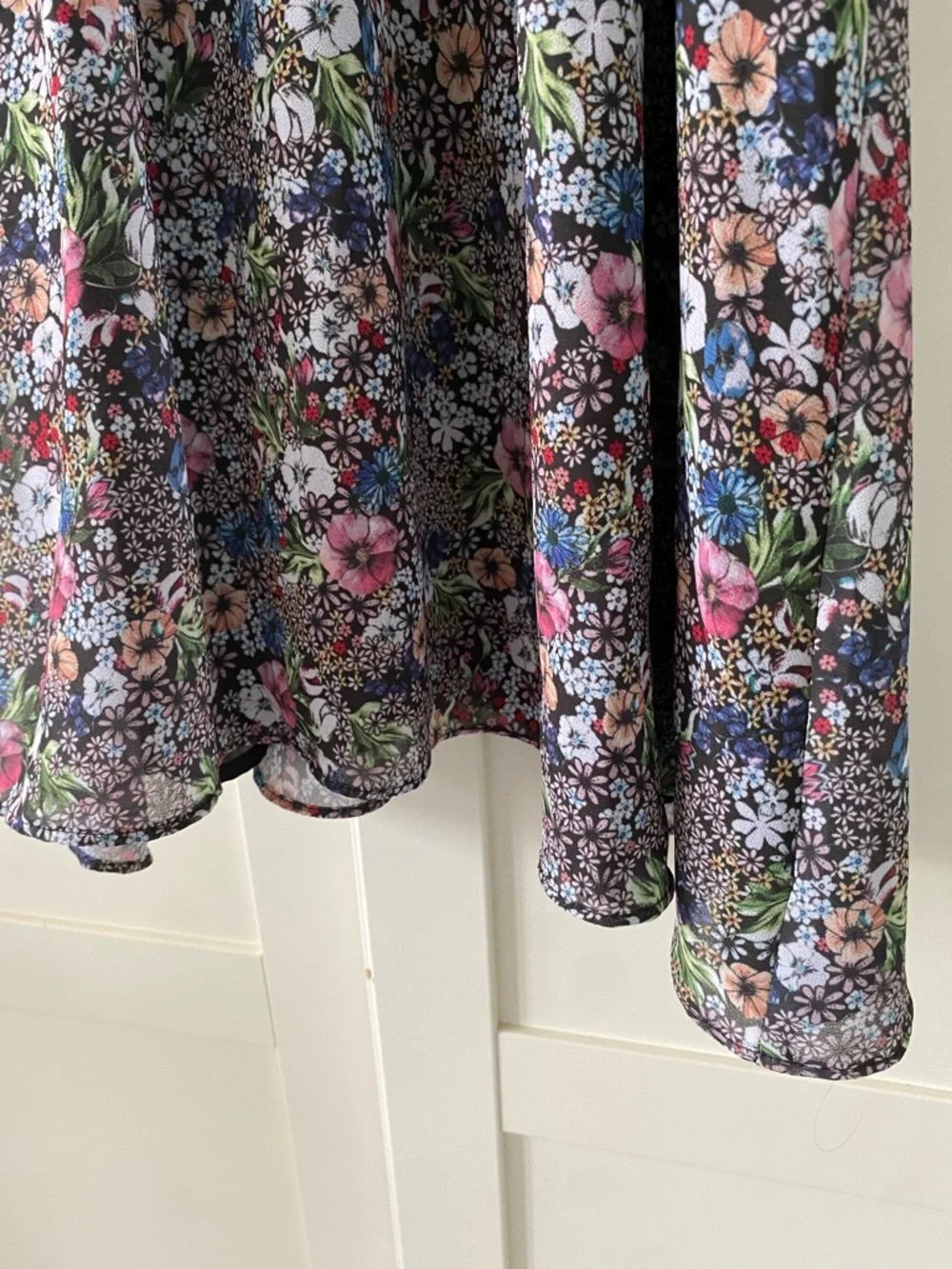 H&M Mulitcolour Floral Chiffon Sleeveless A-Line Dress Size 8 - Picture 4 of 15